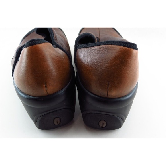 Privo by Clarks Clogs Brown Leather Women Shoes Size 6 Medium - Picture 4 of 7